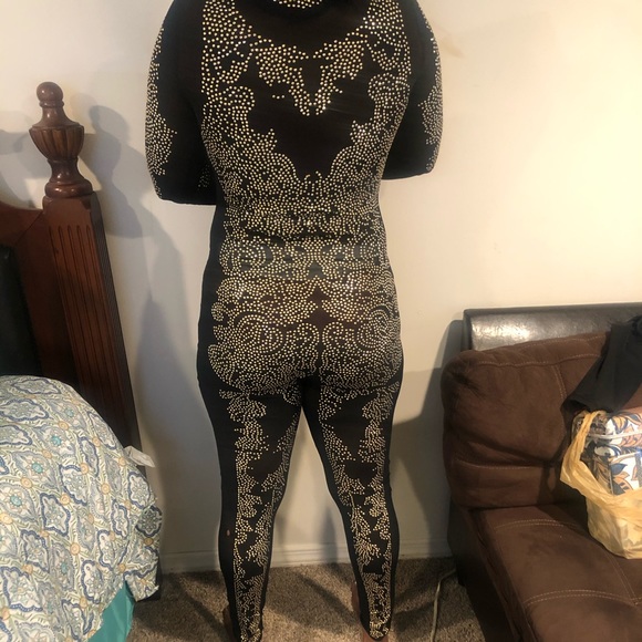 Studded black jumpsuit - Picture 6 of 8